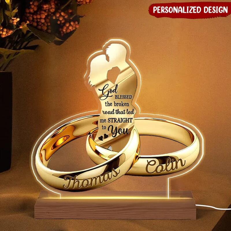 Customized Couple Kissing Wedding Rings LED Lamp